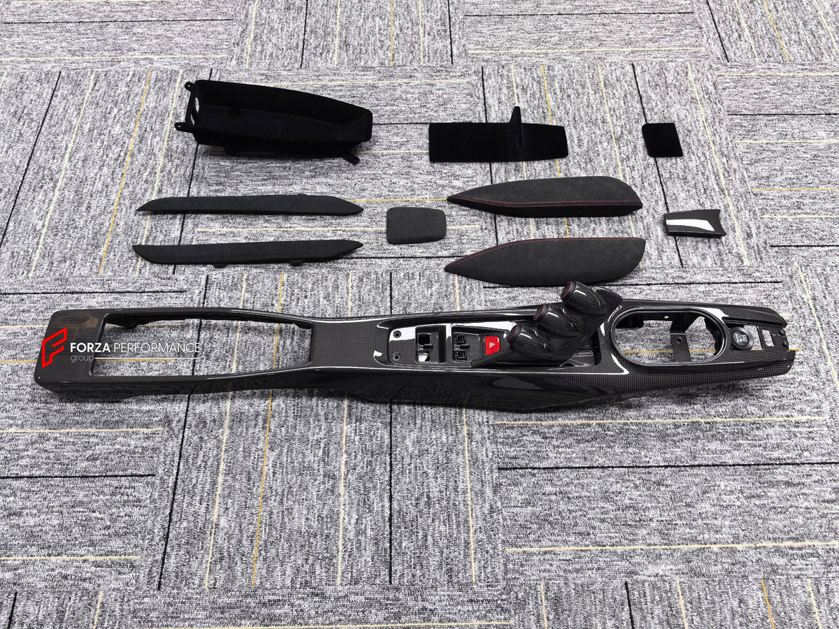 CARBON INTERIOR KIT for FERRARI 488 PISTA 2018 - 2020

Set includes:
Center Console Assembly
Gear Shift Panel
Knee Pads
Interior Door Panels

Material: Carbon

NOTE: Professional installation is required.
