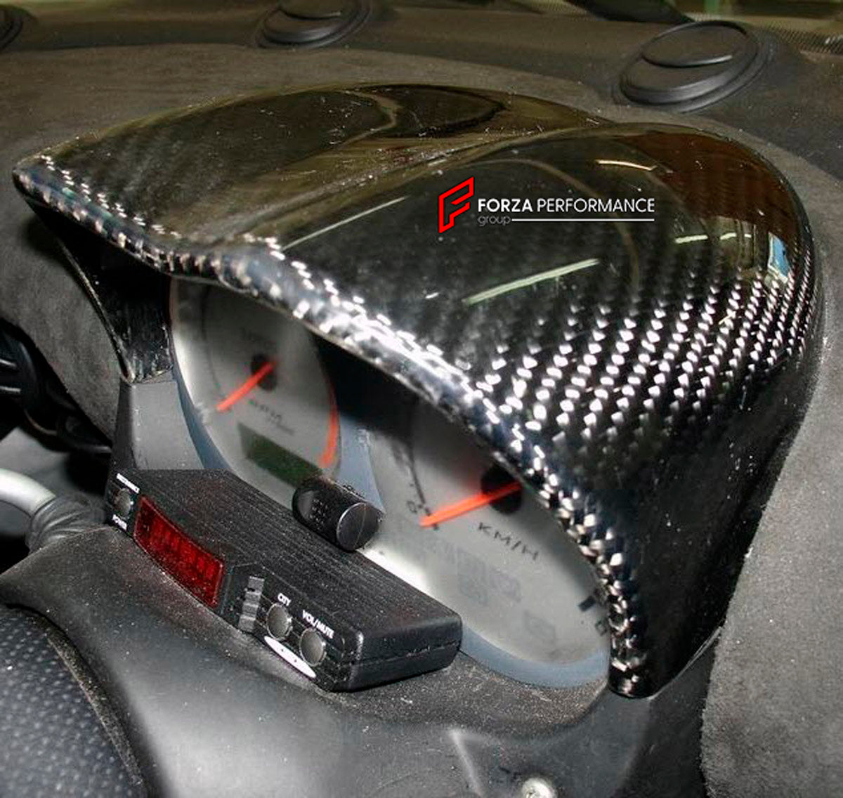 CARBON METER BASE for Lotus Elise S2 Exige S2 2002 - 2010
Set includes:

Meter Base
Material: Carbon

NOTE: Professional installation is required.