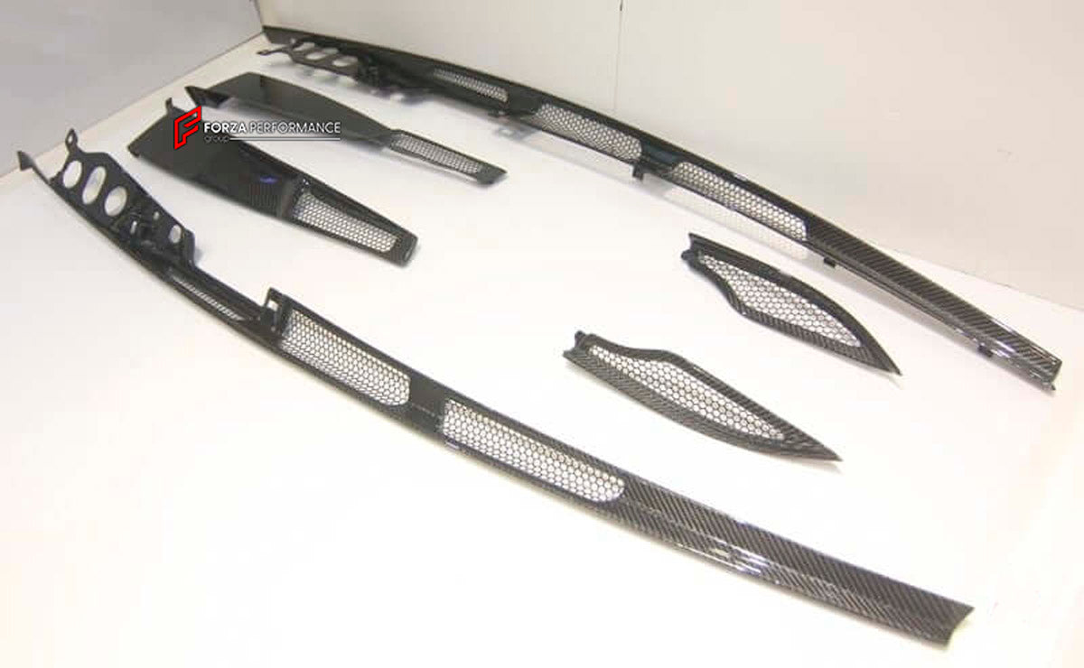 Carbon Rear Air Bridge Kit for McLaren 720S Coupe
Set includes:

Rear Air Bridge Kit
Material: Carbon

NOTE: Professional installation is required.