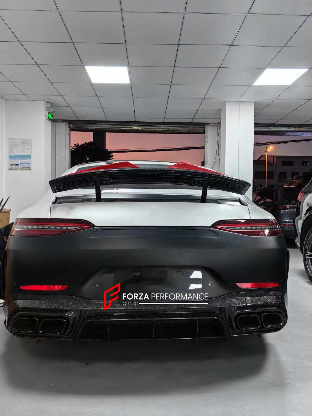 CARBON REAR DIFFUSER AND SPOILER for MERCEDES-BENZ AMG GT X290  Set includes:  Rear Diffuser Rear Spoiler
