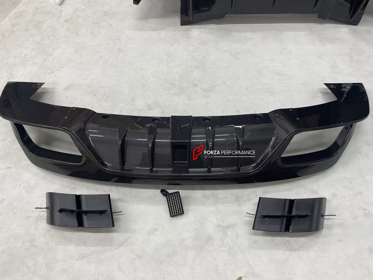 CARBON REAR DIFFUSER WITH EXHAUST TIPS for LAND ROVER RANGE ROVER SPORT SV L461 2023+ custom fit Mansory Style
Set includes:

Rear Diffuser
Exhaust Tips
Material: Carbon

Note: Professional installation is required.