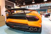 Carbon Rear Spoiler for Lamborghini Huracan LP580 LP610
Set includes:

Rear Spoiler
Material: Carbon

NOTE: Professional installation is required.