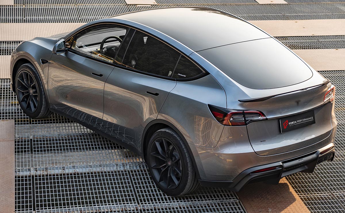 CARBON REAR SPOILER for TESLA MODEL Y 2020 - 2025
Set includes:

Rear Spoiler
Material: Carbon

NOTE: Professional installation is required.