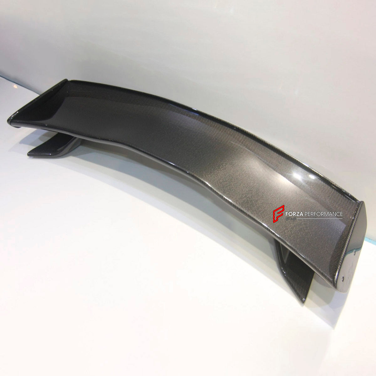 Carbon Rear Spoiler Wing for Lotus Evora S GT4 2010 - 2015
Set includes:

Rear Spoiler Wing
Material: Carbon

NOTE: Professional installation is required.