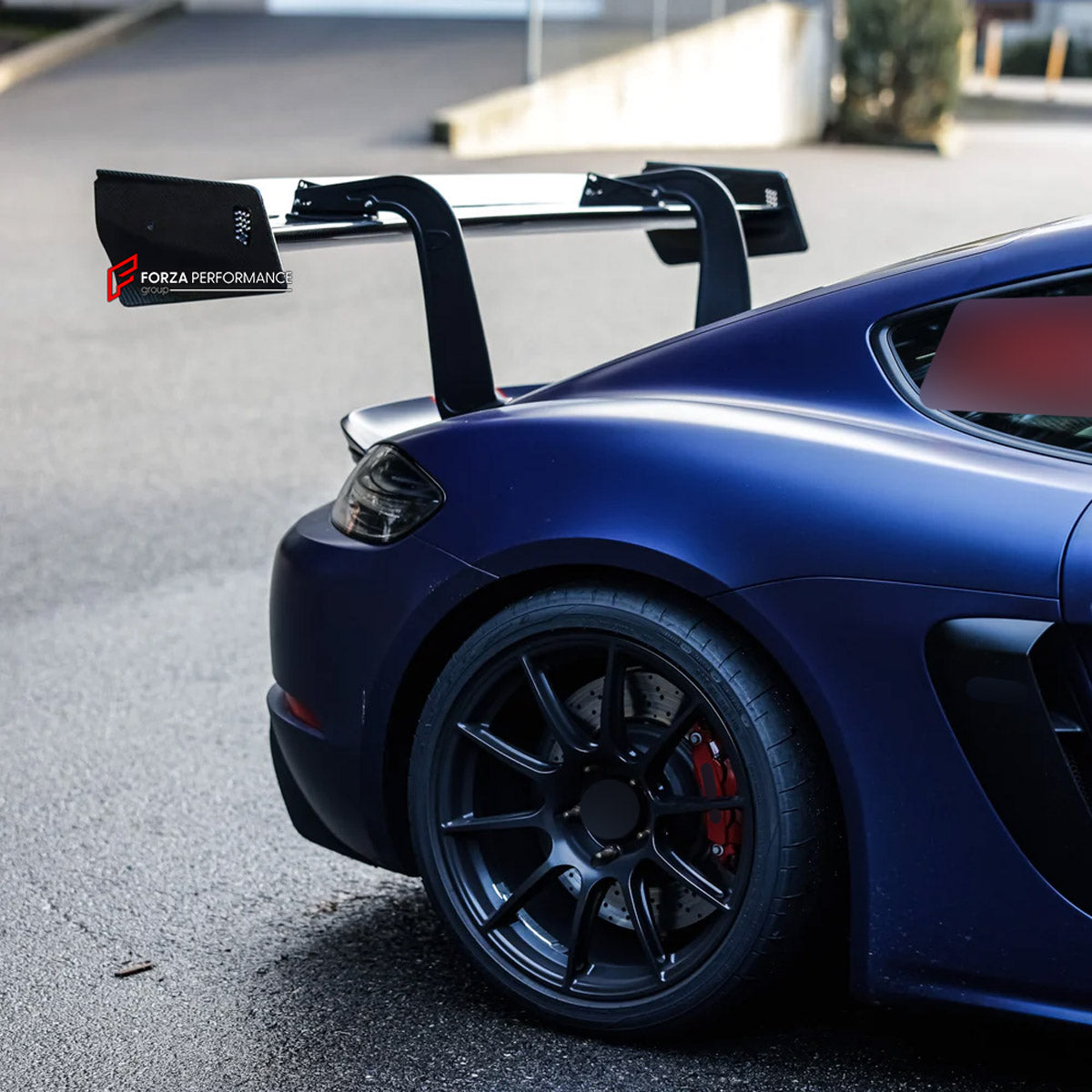 Carbon Rear Spoiler Wing for Porsche 718 982 GT4 2016 - 2025
Set includes:

Rear Spoiler Wing
Material: Carbon

NOTE: Professional installation is required.