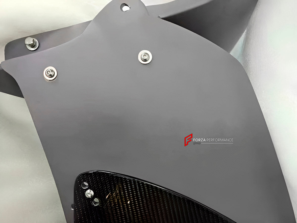Carbon Rear Spoiler Wing for Porsche 911 996 GT3 1997 - 2006
Set includes:

Rear Spoiler Wing
Material: Carbon

NOTE: Professional installation is required.