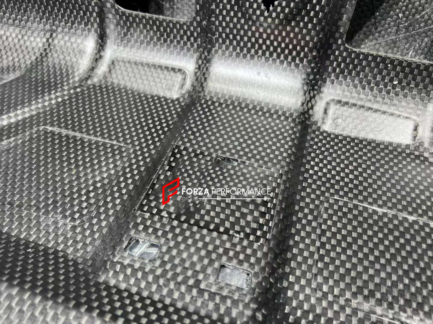 CARBON REAR TRUNK FOR BMW M5 F90 2018-2023