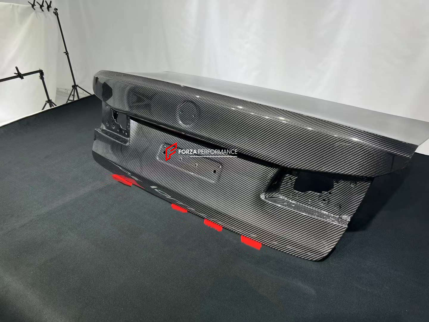 CARBON REAR TRUNK FOR BMW M5 F90 2018-2023