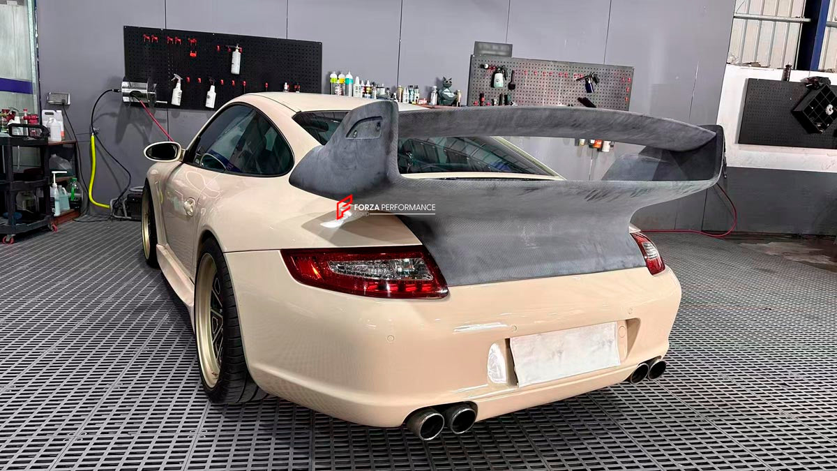 CARBON REAR WING SPOILER for PORSCHE 911 997 CARRERA 2004 - 2013
Set includes:

Rear Wing Spoiler
Material: Carbon

NOTE: Professional installation is required.