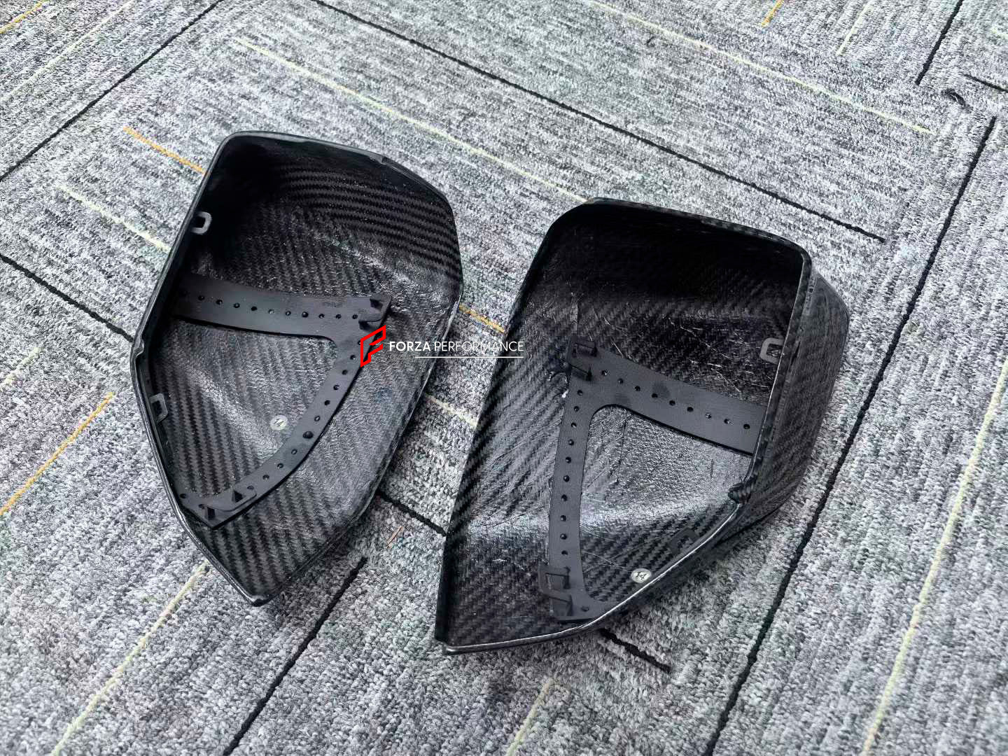 CARBON REPLACEMENT SIDE MIRROR COVERS for LAMBORGHINI REVUELTO 2023+

Set includes:

Side Mirror Covers

Material: Dry Carbon

NOTE: Professional installation is required.