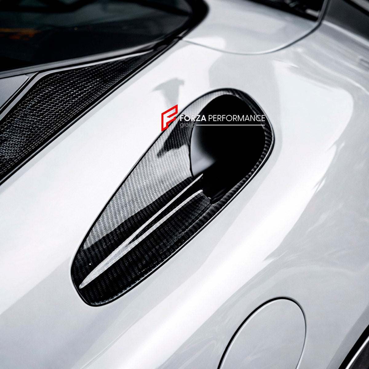 CARBON SIDE AIR VENTS for McLaren GT 2019 - 2023
Set includes:

Side Air Vents
Material: Carbon

NOTE: Professional installation is required.