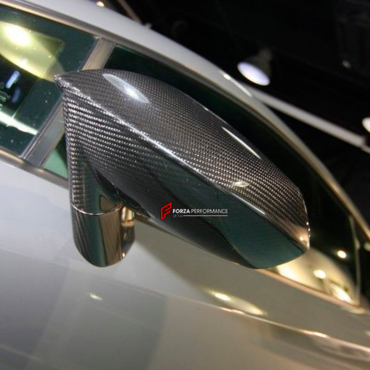 Carbon Side Mirror for Lamborghini Gallardo LP550 LP560 LP570 2011 - 2013
Set includes:

Side Mirror
Material: Carbon

NOTE: Professional installation is required.