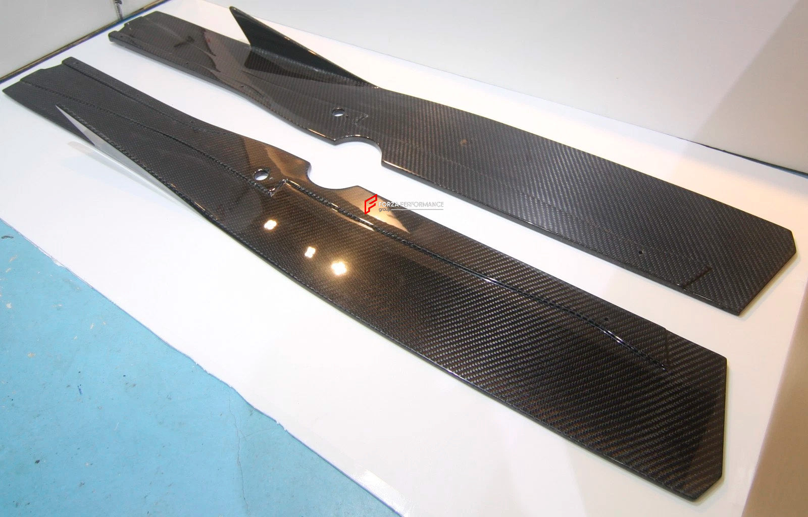 CARBON SIDE SKIRTS for MCLAREN 720S COUPE 2017 - 2023 750S 2023+

Set includes:

Side Skirts

Material: Carbon

Note: Professional installation is required

Why “Contact Us for Pricing”?

We don’t display fixed prices because our goal is to offer you the most competitive deal possible. Product costs often decrease over time, and by requesting a quote, you’ll receive our most up-to-date price on market.

SECURED PAYMENT METHODS&nbsp;
PayPal (+4.4% fee)
Visa / Mastercard / American Express (through PayPal)

B