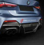 CARBON SIDE SKIRTS REAR DIFFUSER REAR SPOILER for BMW 4 SERIES G22 COUPE CONVERTIBLE M440i 430i XDRIVE 2020 - 2024 FORZA PERFORMANCE Custom fit Dry Carbon Achen Cybe Achencybe Design Style
Set includes:

Side Skirts
Rear Diffuser
Rear Spoiler
Material: Carbon

NOTE: Professional installation is required.