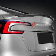 Carbon Spoiler for TESLA MODEL 3 FACELIFT 2023+
Set includes:

Spoiler
Material: Carbon

NOTE: Professional installation is required.