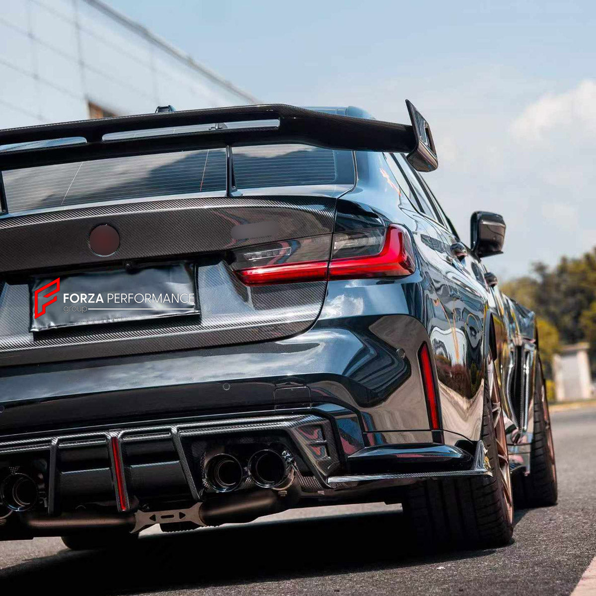 CARBON TRUNK LID AND REAR SPOILER WING for BMW M3 G80 2020 - 2022

Set includes:
Rear Spoiler Wing
Trunk Lid

Material: Carbon

NOTE: Professional installation is required.