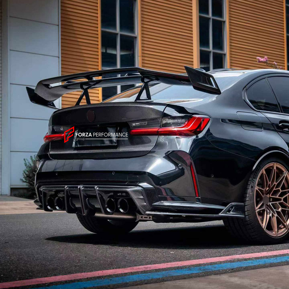 CARBON TRUNK LID AND REAR SPOILER WING for BMW M3 G80 2020 - 2022

Set includes:
Rear Spoiler Wing
Trunk Lid

Material: Carbon

NOTE: Professional installation is required.
