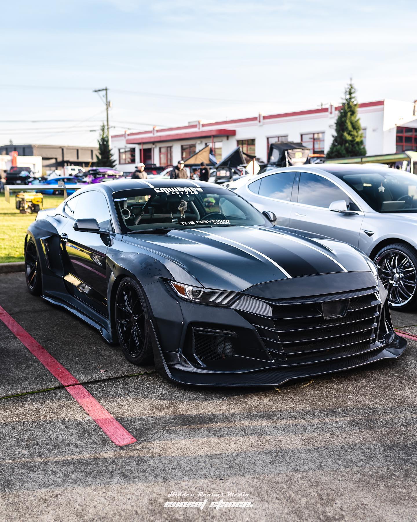 CARBON WIDE BODY KIT for FORD MUSTANG S550 2015 - 2023

Set includes:

Front Lip
Front Bumper Assembly

Hood / Bonnet
Roof Cover
Front Fenders
Side Skirts
Rear Fenders

Rear Window Cover
Trunk Cover
Rear Wing Spoiler
Rear Diffuser

Material:&nbsp;Wet Carbon with Fiberglass

NOTE:&nbsp;Professional installation is required. Exhaust modifying is required. Need to move the rear fog/reverse light.

Recommended Wheels size:

Front:&nbsp;20 x 9.5 ET -60

Rear:&nbsp;20 x 11.5 ET -55

Why “Contact Us for Pricing”?
