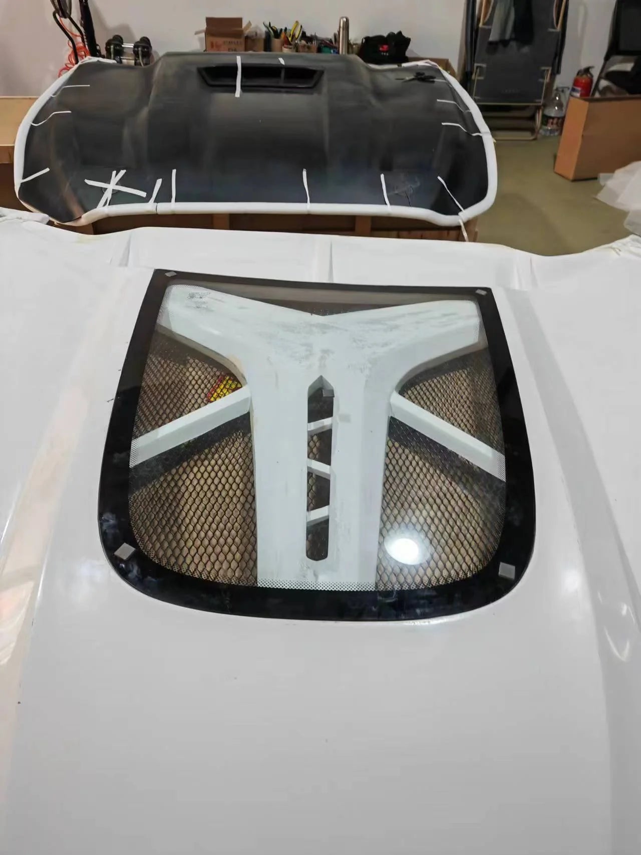 CARBON WIDE BODY KIT for FORD MUSTANG S550 2015 - 2023

Set includes:

Front Lip
Front Bumper Assembly

Hood / Bonnet
Roof Cover
Front Fenders
Side Skirts
Rear Fenders

Rear Window Cover
Trunk Cover
Rear Wing Spoiler
Rear Diffuser

Material:&nbsp;Wet Carbon with Fiberglass

NOTE:&nbsp;Professional installation is required. Exhaust modifying is required. Need to move the rear fog/reverse light.

Recommended Wheels size:

Front:&nbsp;20 x 9.5 ET -60

Rear:&nbsp;20 x 11.5 ET -55

Why “Contact Us for Pricing”?
