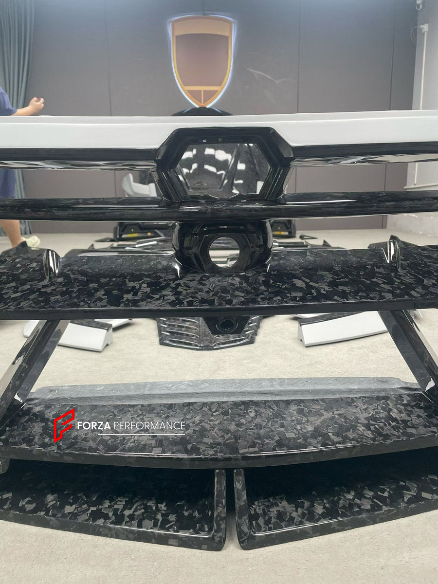 CARBON WIDE BODY KIT for LAMBORGHINI URUS SE 2024+ FORZA PERFORMANCE custom fit Mansory Style

Set includes:
Front Lip
Front Bumper Assembly
Hood Bonnet
Fender Flares
Side Mirror Covers
Side Skirts
Rear Bumper Assembly
Rear Diffuser

Material: Carbon

NOTE: Professional installation is required.
