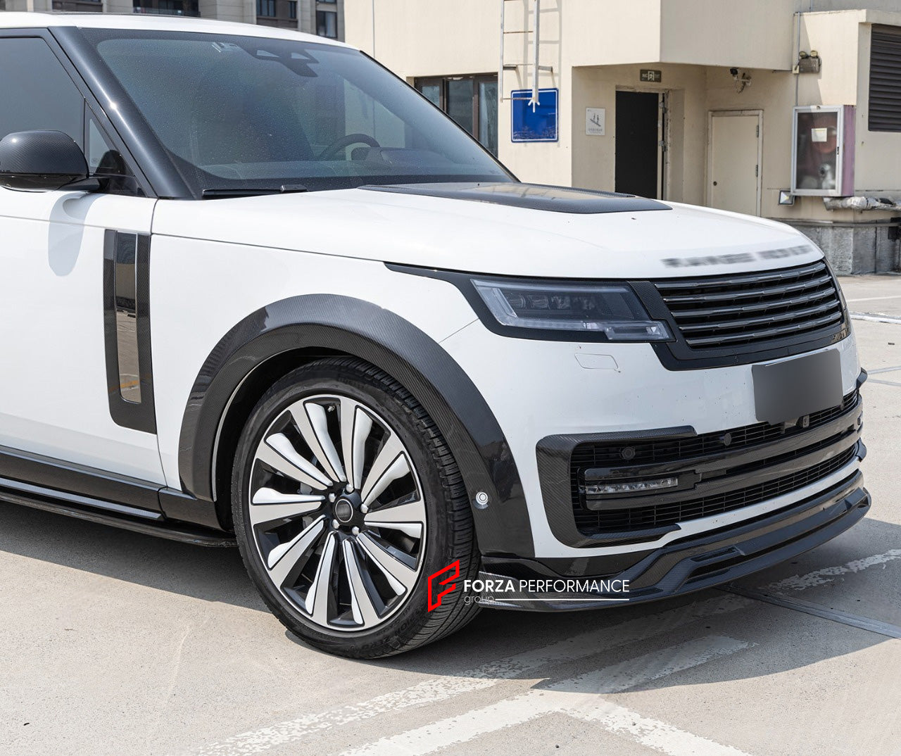CARBON WIDE BODY KIT for LAND ROVER RANGE ROVER L460 2021+

Set includes:
Front Lip
Front Bumper Trims
Fender Flares
Side Skirts
Front Door Trims

Lip Spoiler
Roof Spoiler
Rear Diffuser

Material: Carbon

NOTE: Professional installation is required.

Contact us for pricing.