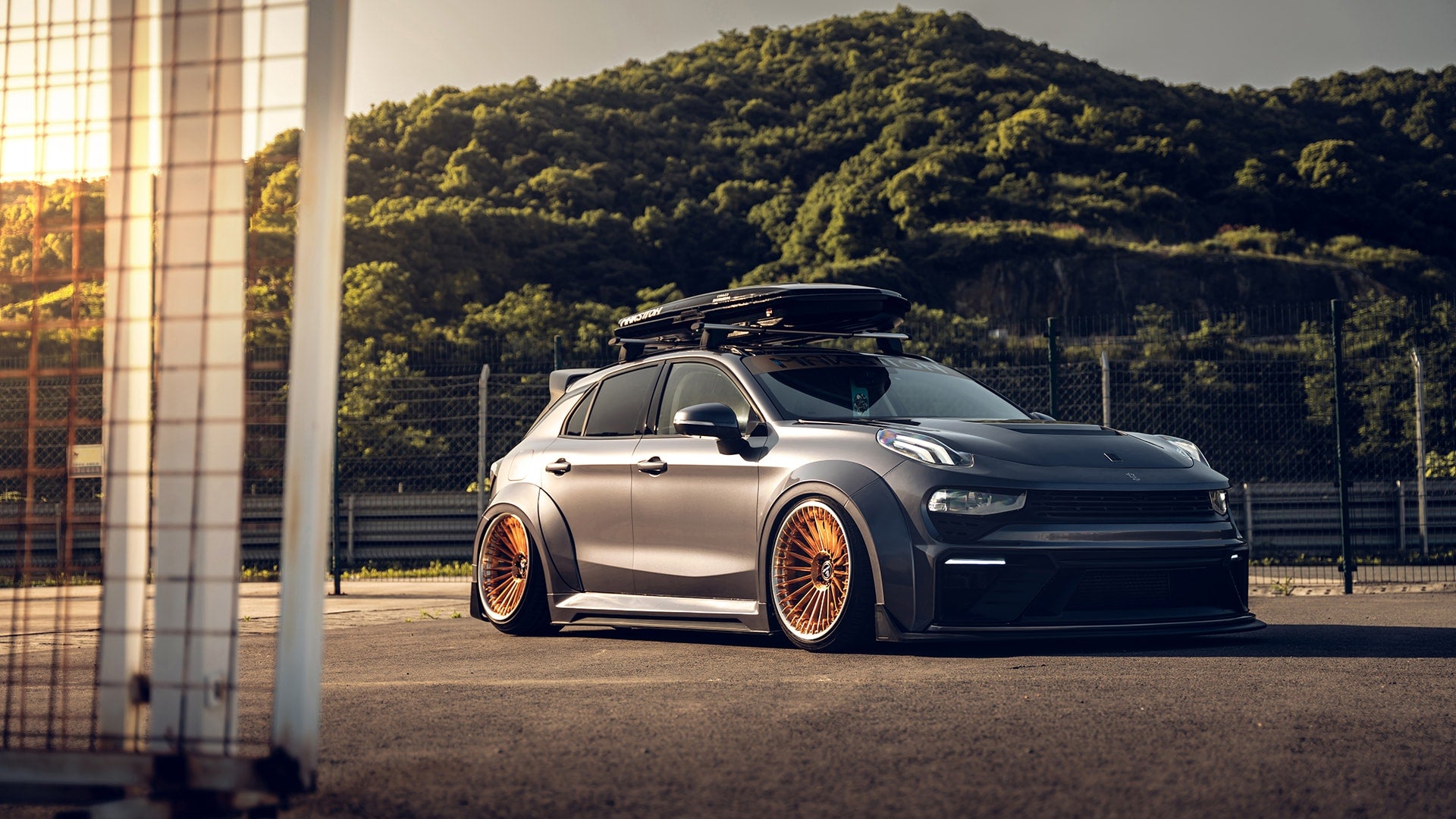 CARBON WIDE BODY KIT for LYNK CO 02 CC11 2018 - 2025

Set includes:

Front Lip
Front Bumper Assembly

Hood / Bonnet
Wide Front Fenders
Side Skirts

Rear Wide Fenders
Roof Spoiler
Rear Spoiler

Rear Diffuser

Material: Wet Carbon with Fiberglass

NOTE: Professional installation is required.

Why “Contact Us for Pricing”?

We don’t display fixed prices because our goal is to offer you the most competitive deal possible. Product costs often decrease over time, and by requesting a quote, you’ll receive our most