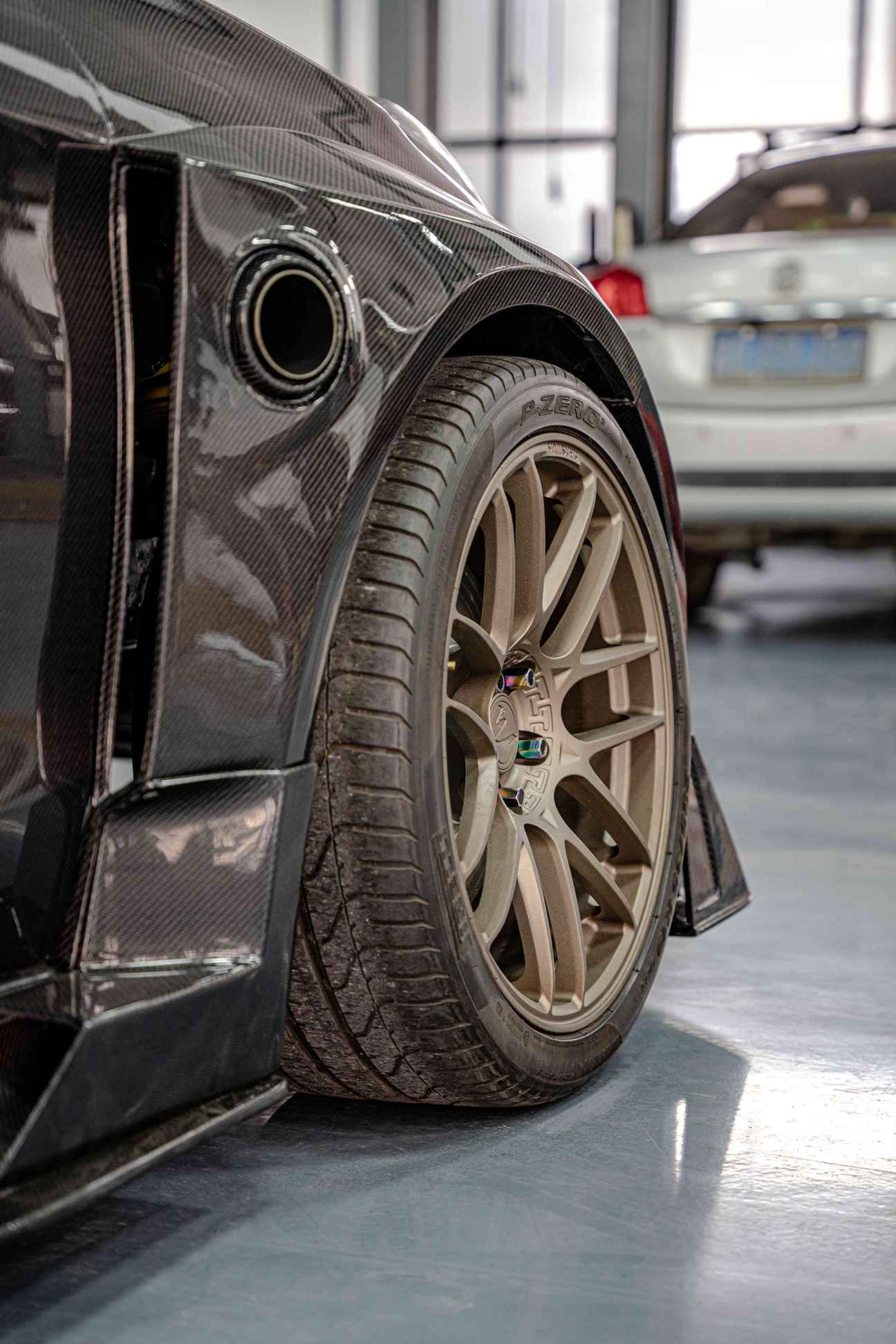 CARBON WIDE BODY KIT for LYNK & CO 03 CS11 2018 - 2023

Set includes:

Front Lip
Front Bumper Assembly
Hood / Bonnet
Front Wide Fender
Side Skirts

Rear Wide Fender

Rear Wing Spoiler

Rear Ducktail
Rear Diffuser

Material:&nbsp;Wet Carbon with Fiberglass

NOTE:&nbsp;Professional installation is required.

Why “Contact Us for Pricing”?

We don’t display fixed prices because our goal is to offer you the most competitive deal possible. Product costs often decrease over time, and by requesting a quote, you’ll 