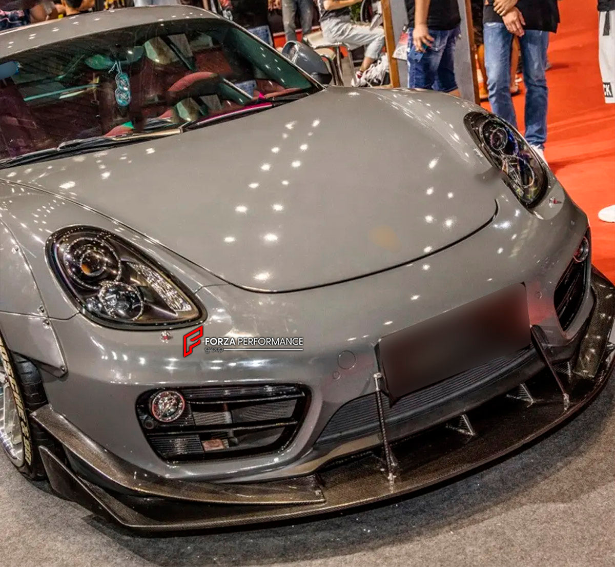 CARBON WIDE BODY KIT for PORSCHE CAYMAN 981 2013 - 2016

Set Include:

Front Bumper
Side Skirts
Rear Bumper
Material: Carbon

Note: Professional installation is required.