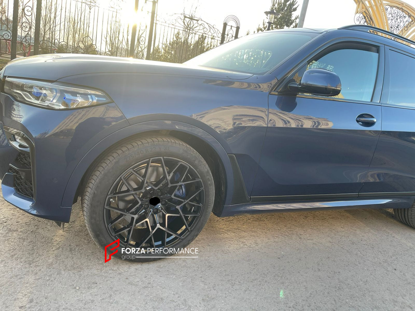 We manufacture premium quality forged wheels rims for BMW X7 G07 in any design, size, color.




Wheels sizes:

Front: 22 x 9.5 ET 32

Rear: 22 x 10.5 ET 43

Finishing: Gloss Black + Machined Dark Tinted Face

Forged wheels can be produced in any wheel specs by your inquiries and we can provide our specs.

&nbsp;

Forza Performance Group engineers and builds each set of custom made-to-order forged wheels individually for every specific customer. This means we not only produce the desired wheel design but al