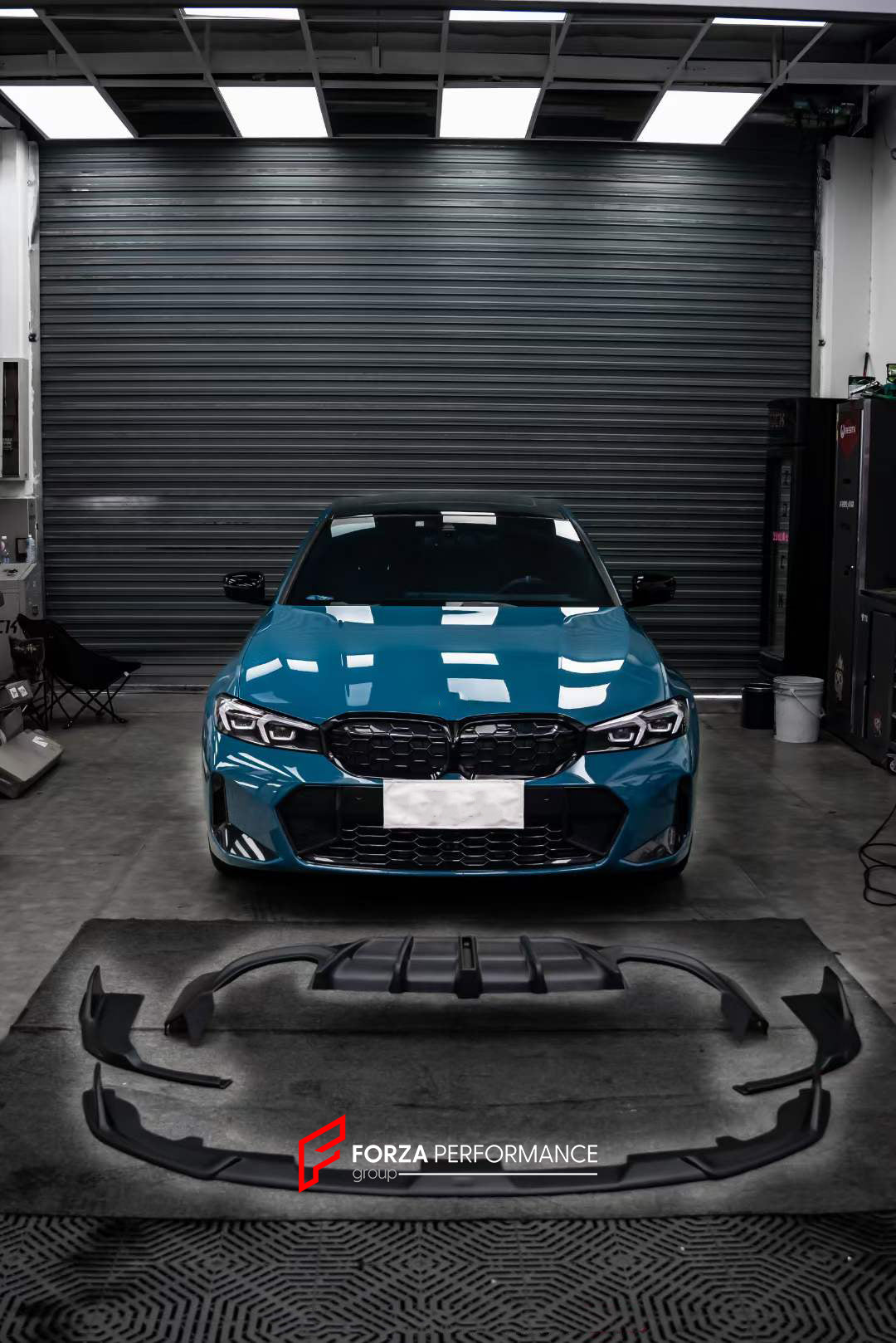 BODY AERO KIT for BMW 3-SERIES G20 LCI  Set includes:  Front Lip Side Skirts Rear Diffuser