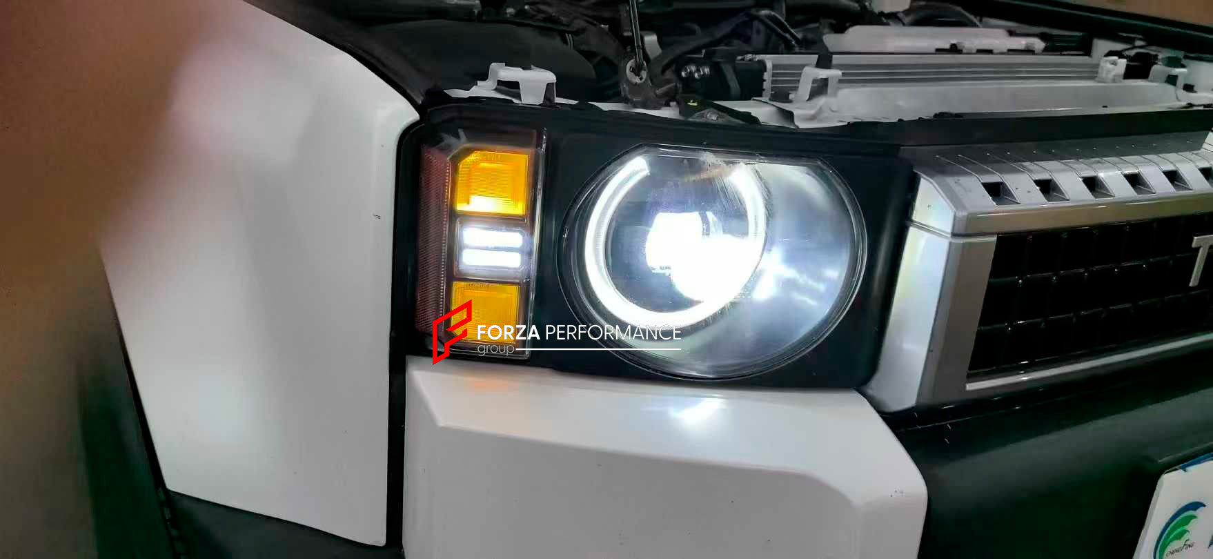 CIRCLE LED HEADLIGTS for TOYOTA LAND CRUISER 250 LC 250 2023+ 81185-60N90

Set includes:

Headlight

Material: Plastic.

Part Number: 81185-60N90

Note: Professional installation is required. Professional electrician is required.