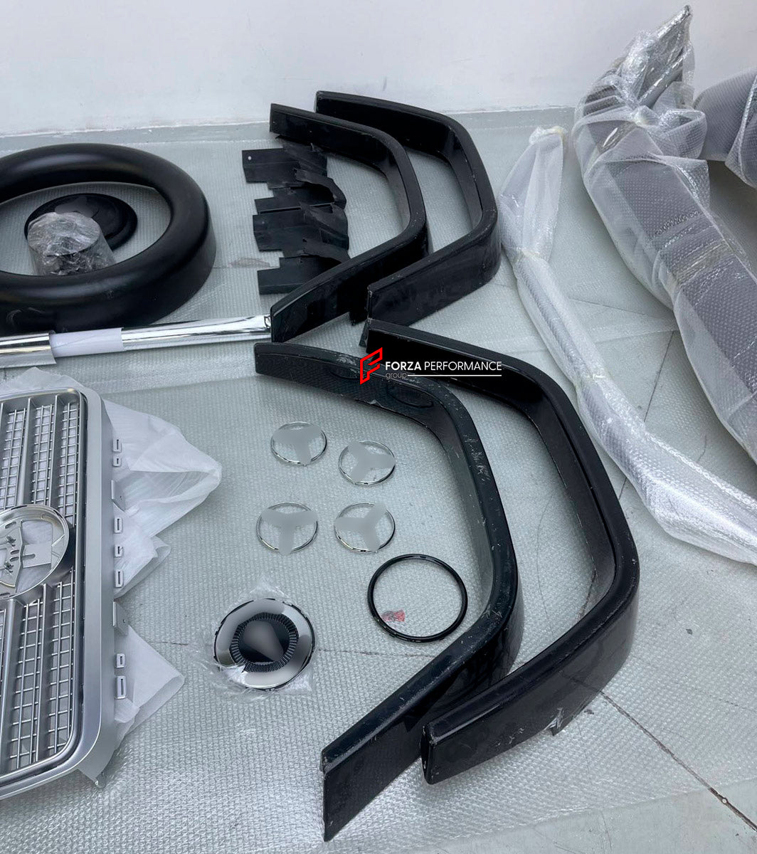 CLASSIC BODY KIT for MERCEDES BENZ G CLASS G63 G550 G500 G450 G350 G580 W465 2024+

Set includes:

Front Bumper Assembly
Front Grille
Fender Flares
Rear Bumper 
Material: Aluminium, Plastic

NOTE: Professional installation is required. Forged Wheels are extra cost