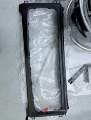 CLASSIC BODY KIT for MERCEDES BENZ G CLASS G63 G550 G500 G450 G350 G580 W465 2024+

Set includes:

Front Bumper Assembly
Front Grille
Fender Flares
Rear Bumper 
Material: Aluminium, Plastic

NOTE: Professional installation is required. Forged Wheels are extra cost