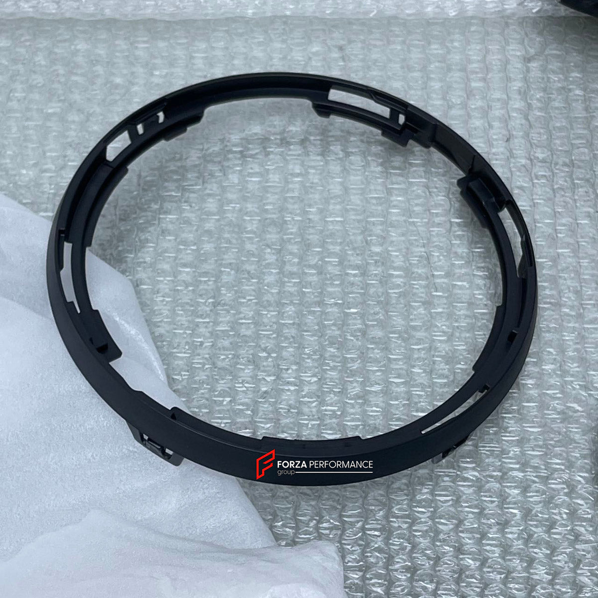 CLASSIC BODY KIT for MERCEDES BENZ G CLASS G63 G550 G500 G450 G350 G580 W465 2024+

Set includes:

Front Bumper Assembly
Front Grille
Fender Flares
Rear Bumper 
Material: Aluminium, Plastic

NOTE: Professional installation is required. Forged Wheels are extra cost