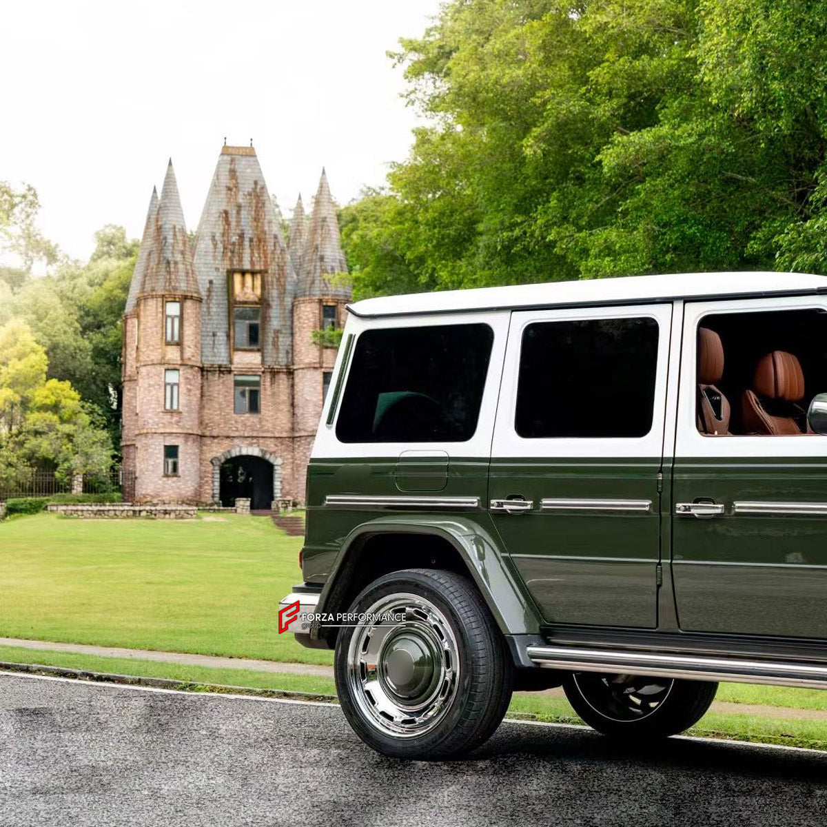 CLASSIC BODY KIT for MERCEDES BENZ G CLASS G63 G550 G500 G450 G350 G580 W465 2024+

Set includes:

Front Bumper Assembly
Front Grille
Fender Flares
Rear Bumper 
Material: Aluminium, Plastic

NOTE: Professional installation is required. Forged Wheels are extra cost