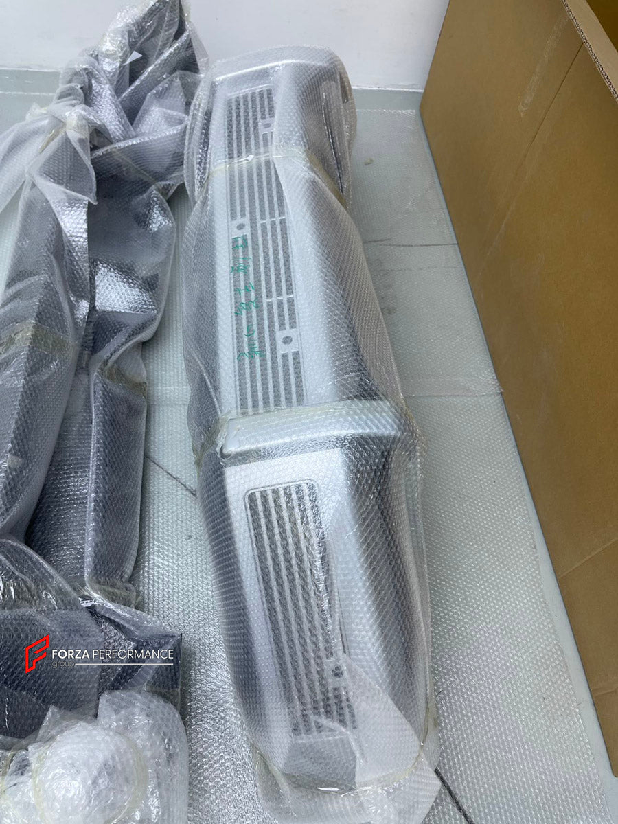 CLASSIC BODY KIT for MERCEDES BENZ G CLASS G63 G550 G500 G450 G350 G580 W465 2024+

Set includes:

Front Bumper Assembly
Front Grille
Fender Flares
Rear Bumper 
Material: Aluminium, Plastic

NOTE: Professional installation is required. Forged Wheels are extra cost