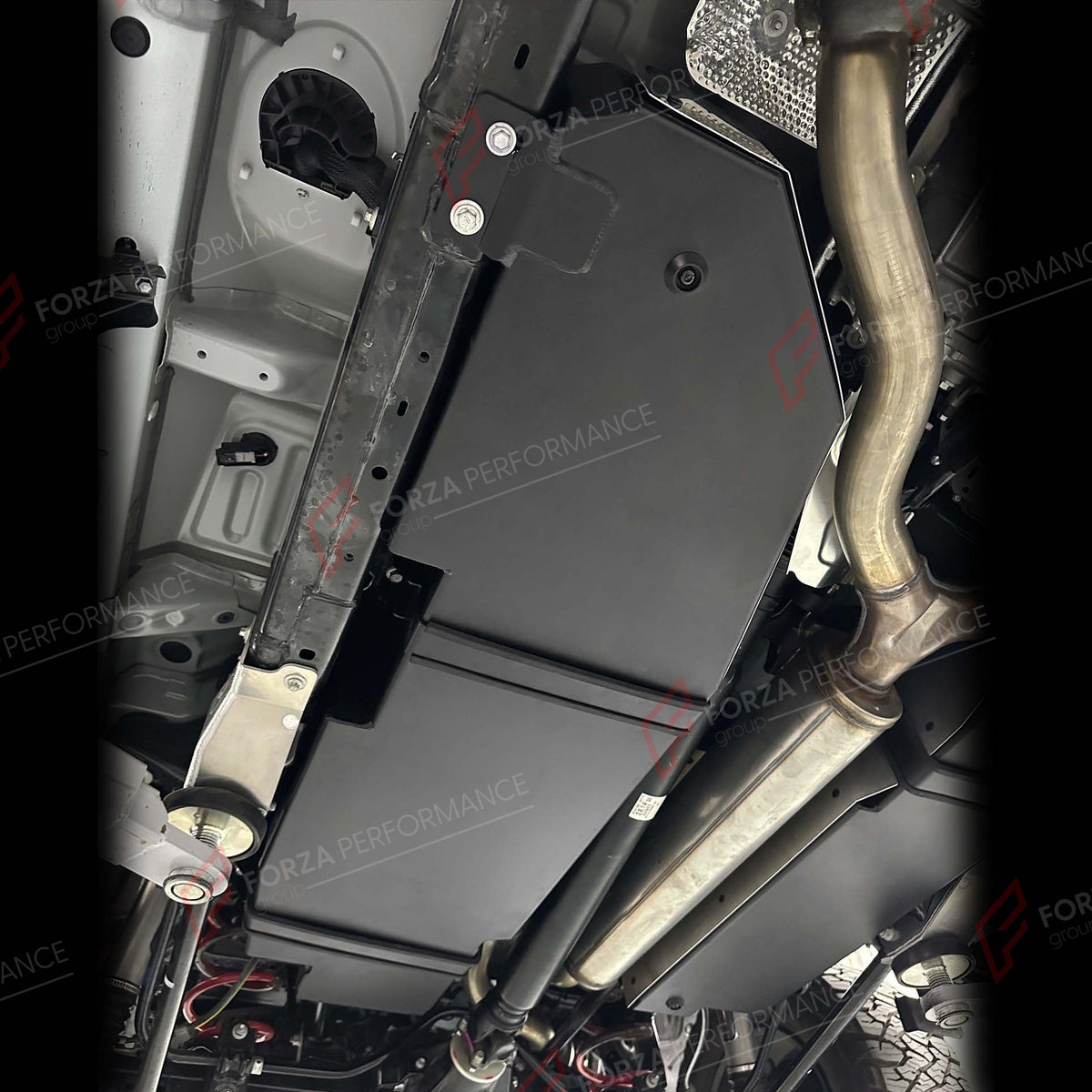 COMBO LONG RANGE FUEL TANK SYSTEM KIT 164L, +84L (EXTRA 22 GAL) EXTENDED RANGE for TOYOTA LAND CRUISER LC300 4.0L PETROL 2021+