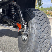 COMPLETE AXLE WITH PORTAL for JEEP WRANGLER JL 2018+

Gear Ratio: 1.15

Clearance Increase: +130 mm

Wheels PCD: 5 x 130


Material: Aluminium

Color: Black, Gold, Silver, Grey, Red

Note: Professional installation is required