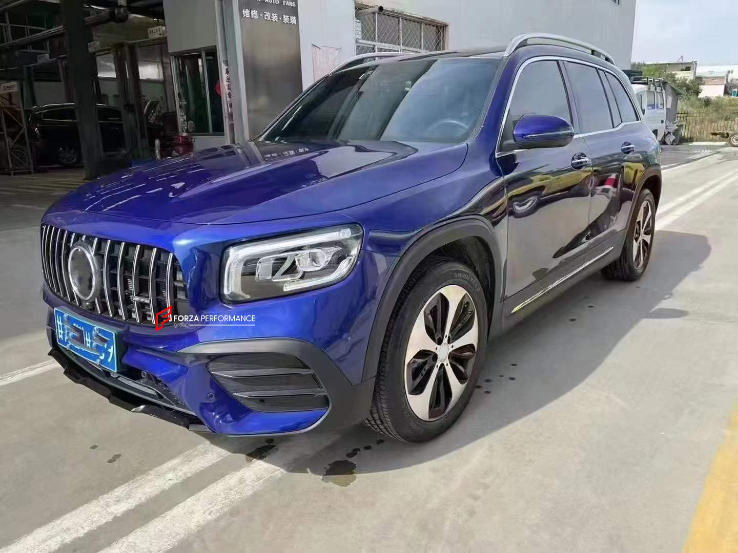 Custom Glb CONVERSION BODY KIT FOR MERCEDES-BENZ X247 GLB 35 UPGRADE TO GLB 35 AM ...