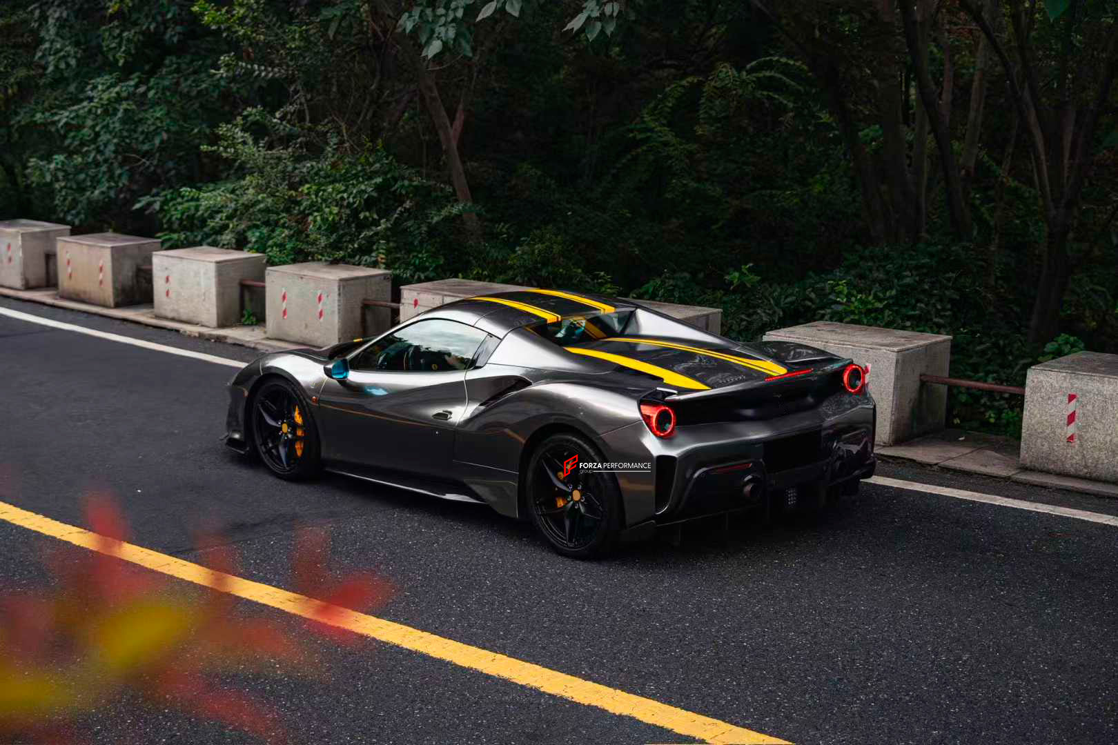 CONVERSION BODY KIT for FERRARI 488 SPIDER 2015+ upgrade to PISTA

Set includes:

Front Bumper
Carbon Front Lip
Carbon Hood/Bonnet
Carbon Side Skirts add-ons
Rear Bumper
Carbon Rear Diffuser
Rear Decklid Spoiler

Material: Dry Carbon Fiber