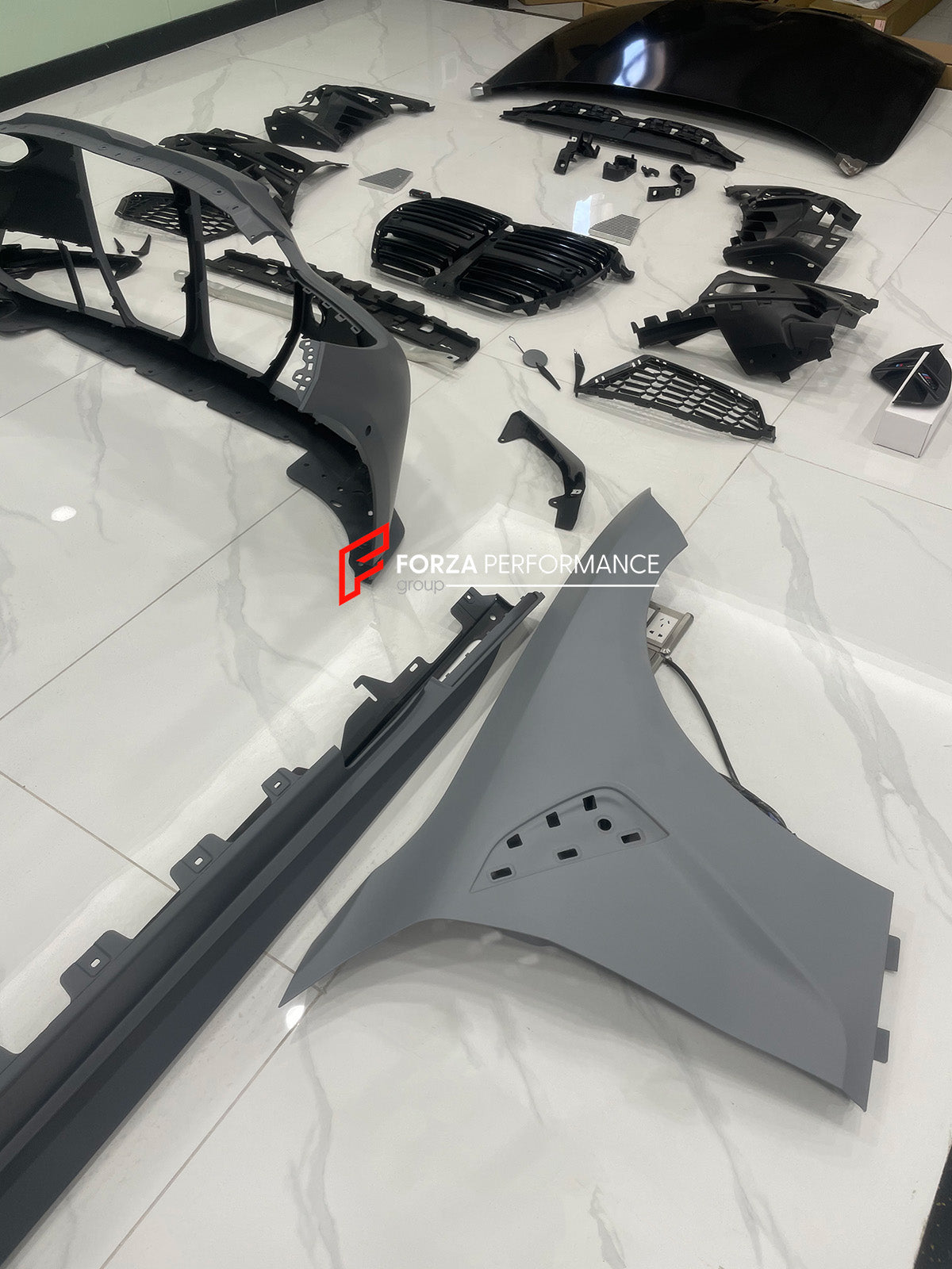 CONVERSION BODY KIT for BMW 4 SERIES G20 G22 G26 G23 to M4 G82 2020+  Set includes:  Front Bumper Assembly Front Grille Side Skirts Hood/Bonnet Rear Diffuser Rear Bumper Assembly