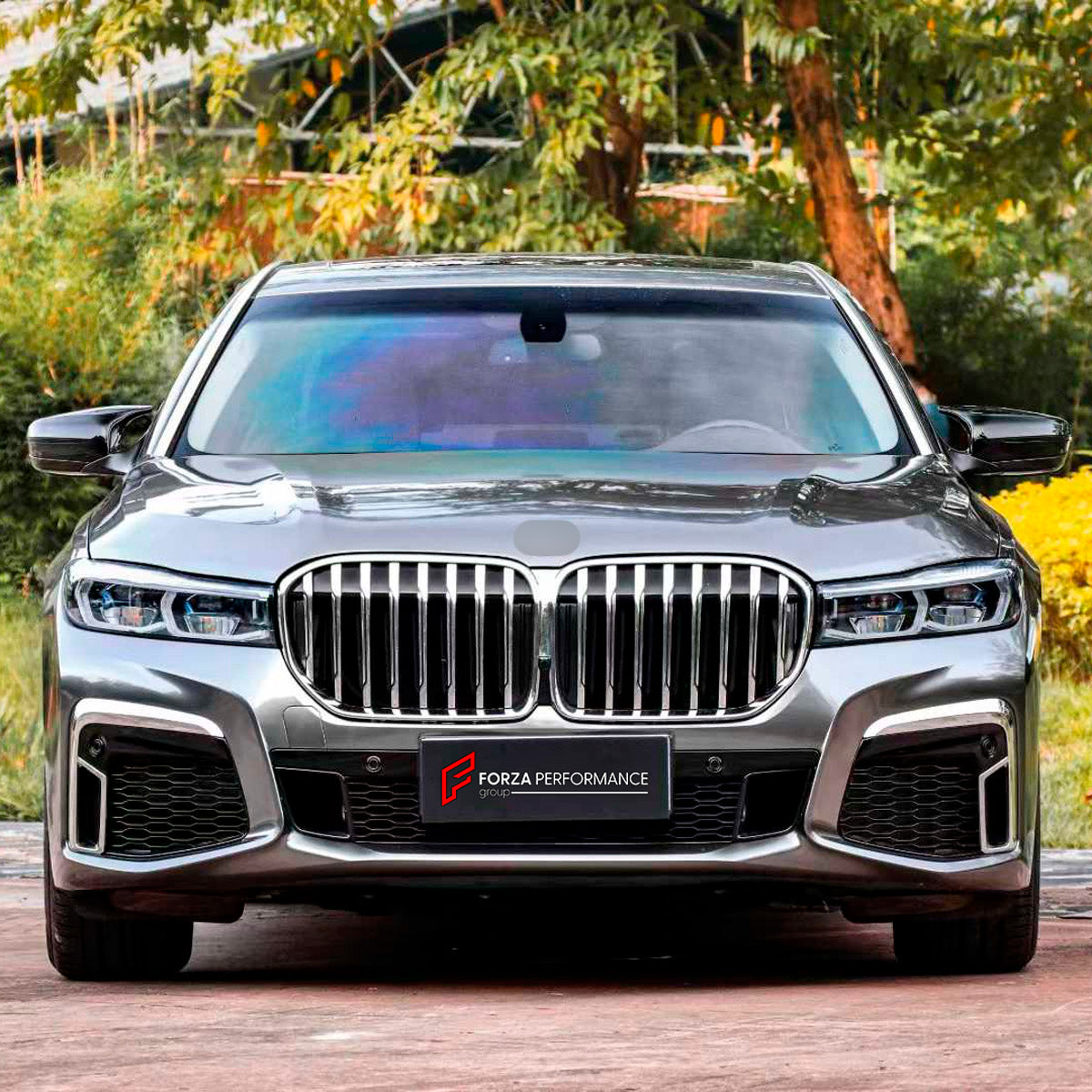 CONVERSION UPGRADE FACELIFT OLD TO NEW BODY KIT for BMW 7 Series F01 F02 2008 - 2015 to G11 G12 2015 - 2022
Set includes:

Front Lip
Front Bumper Assembly
Front Grille
License Plate
Hood Bonnet
Front Fenders
Body Side Door Moldings
Rear Diffuser
Rear Bumper Assembly
Exhaust Tips
Material: Plastic

NOTE: Professional installation is required.
