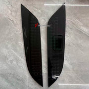 CONVERSION UPGRADE FACELIFT OLD TO NEW BODY KIT for Land Rover Defender L663 2020 - 2025 to Defender L663 Facelift 2026+
Set includes:

Front Headlights
Front Bumper Add ons
Front Hood Trims
Front Fender Vents
Rear Tail Lights Covers
Rear Bumper Add ons
Material: Plastic

NOTE: Professional installation is required.