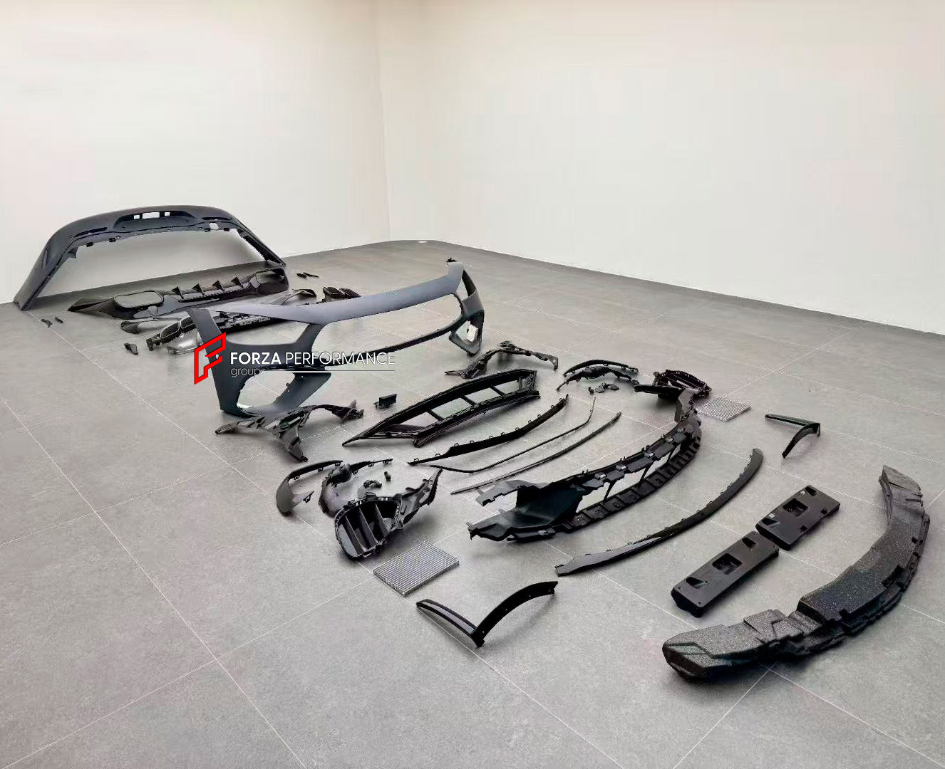CONVERSION BODY KIT for MERCEDES BENZ AMG GT X290 GT43 GT50 GT53 UPGRADE to GT63 2018+

Set includes:

Front Lip
Front Bumper
Front Bumper Air Vents
Front Grille
Front Air Vents
Rear Bumper
Rear Diffuser
Exhaust Tips

Material: Plastic

Note: Professional installation is required.