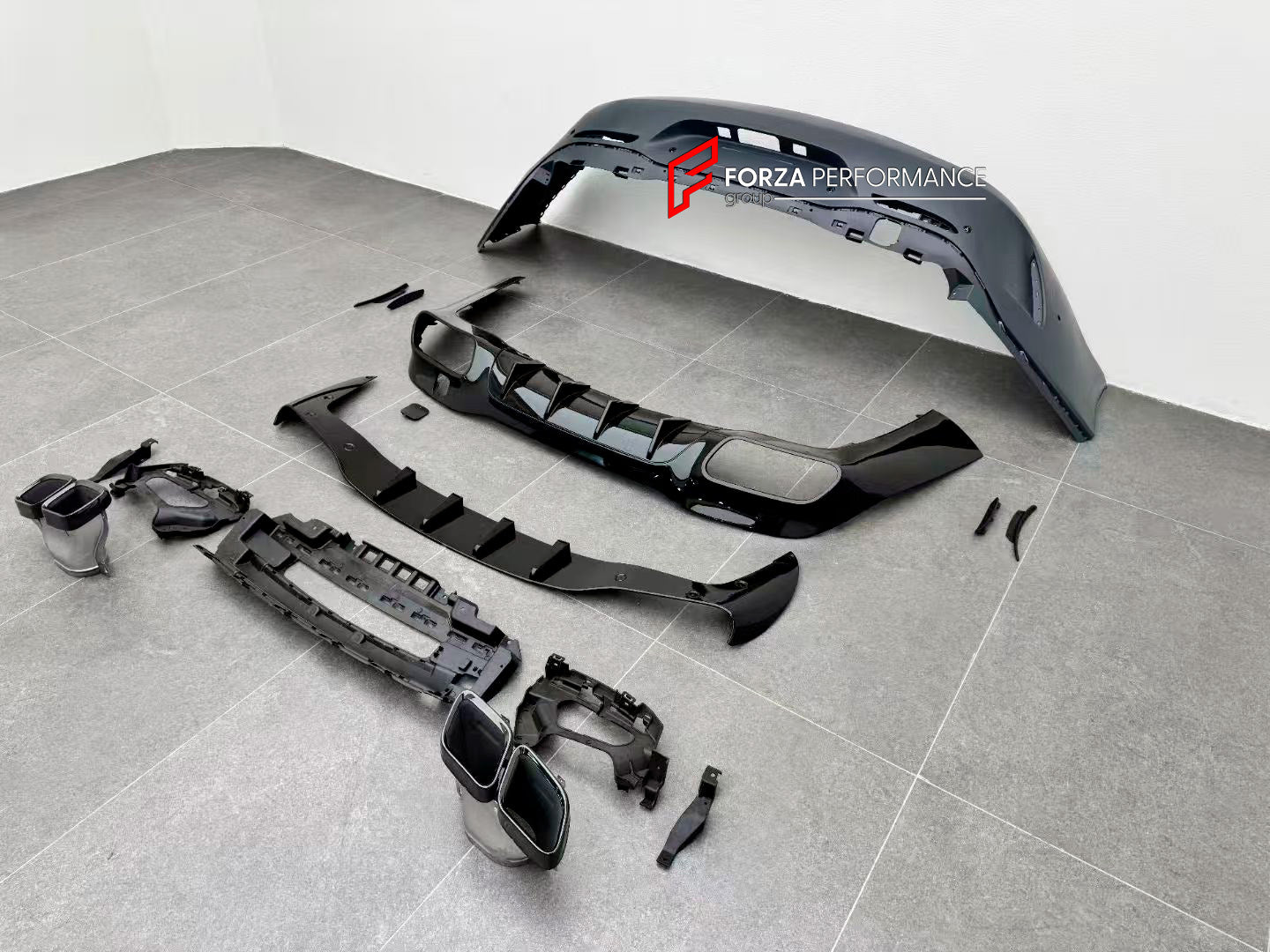 CONVERSION BODY KIT for MERCEDES BENZ AMG GT X290 GT43 GT50 GT53 UPGRADE to GT63 2018+

Set includes:

Front Lip
Front Bumper
Front Bumper Air Vents
Front Grille
Front Air Vents
Rear Bumper
Rear Diffuser
Exhaust Tips

Material: Plastic

Note: Professional installation is required.