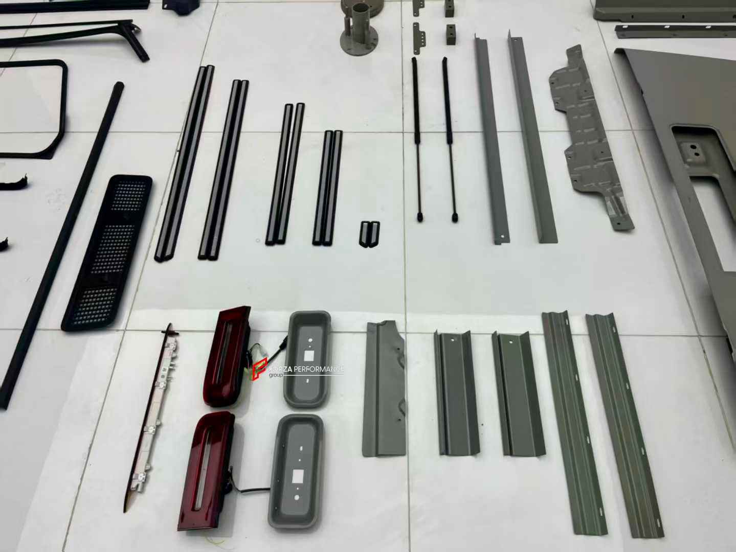 CONVERSION BODY KIT for MERCEDES-BENZ G-CLASS G63 W463 1990 - 2018 to W465 2025

Set includes:

Front Bumper Assembly
Front Grille
Hood
Headlights
Headlight Covers
Front Fenders
Fender Flares
Side Mirrors
Side Trims
Rear Bumper
Tail Lights
Exterior Trims
Front Body Panel
Rear Quarter Panel
Front Doors
Rear Doors

Interior Parts:

Dashboard Assembly
Central Console Assembly
Steering Wheel
Doors Panels
Seats
Wiring

Material: Plastic

NOTE: Professional installation and elctricain are required. Cutting is req