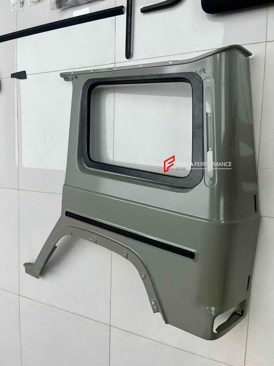 CONVERSION BODY KIT for MERCEDES-BENZ G-CLASS G63 W463 1990 - 2018 to W465 2025

Set includes:

Front Bumper Assembly
Front Grille
Hood
Headlights
Headlight Covers
Front Fenders
Fender Flares
Side Mirrors
Side Trims
Rear Bumper
Tail Lights
Exterior Trims
Front Body Panel
Rear Quarter Panel
Front Doors
Rear Doors

Interior Parts:

Dashboard Assembly
Central Console Assembly
Steering Wheel
Doors Panels
Seats
Wiring

Material: Plastic

NOTE: Professional installation and elctricain are required. Cutting is req