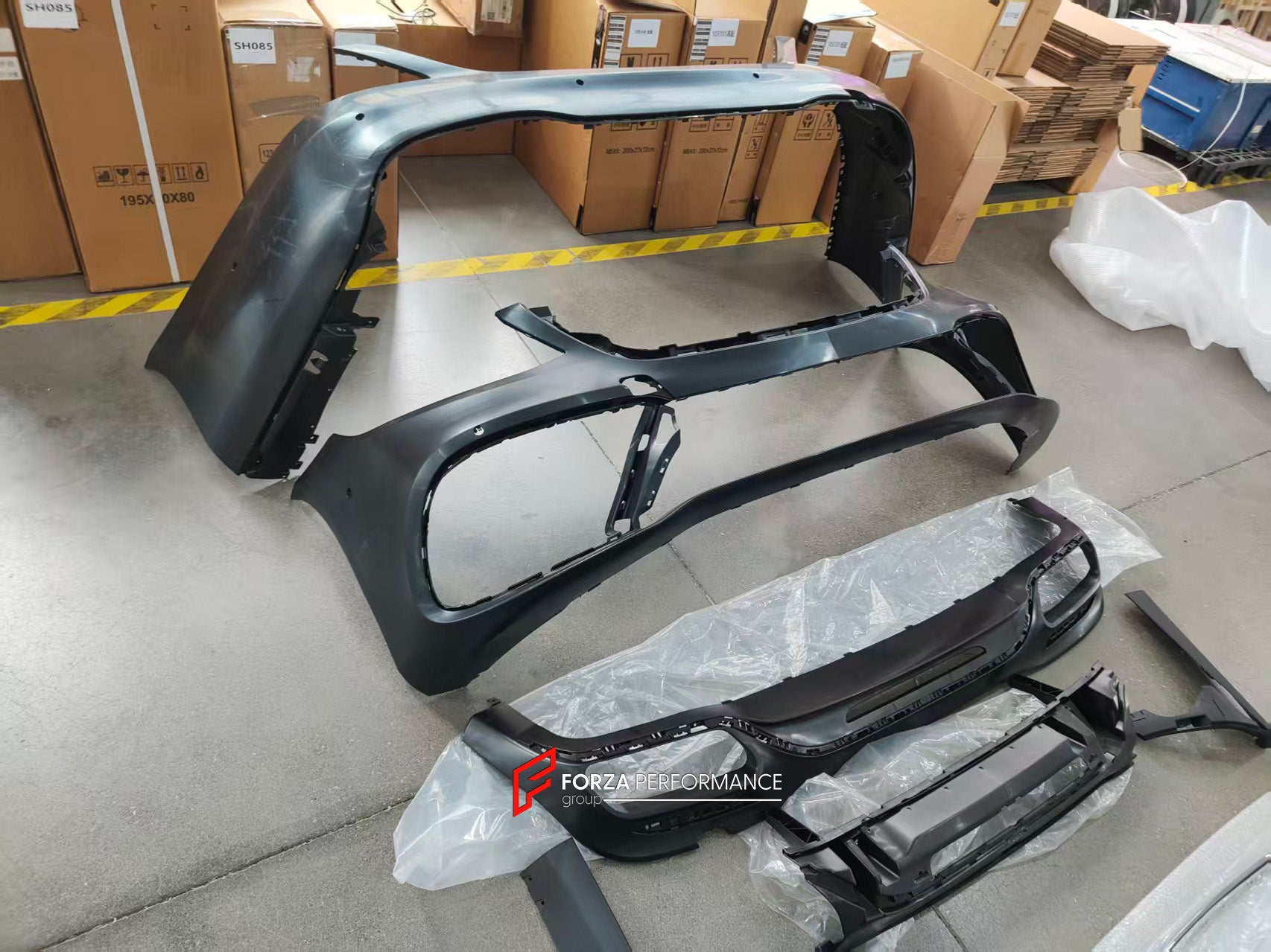 CONVERSION BODY KIT for MERCEDES BENZ S CLASS W222 2014 - 2020 UPGRADE to AMG S CLASS S63 S65 FACELIFT 2017 - 2020



Set includes:

AMG Front Bumper
AMG Rear Bumper
AMG Side Skirts
AMG Front Grille

NOTE: Professional installation is required