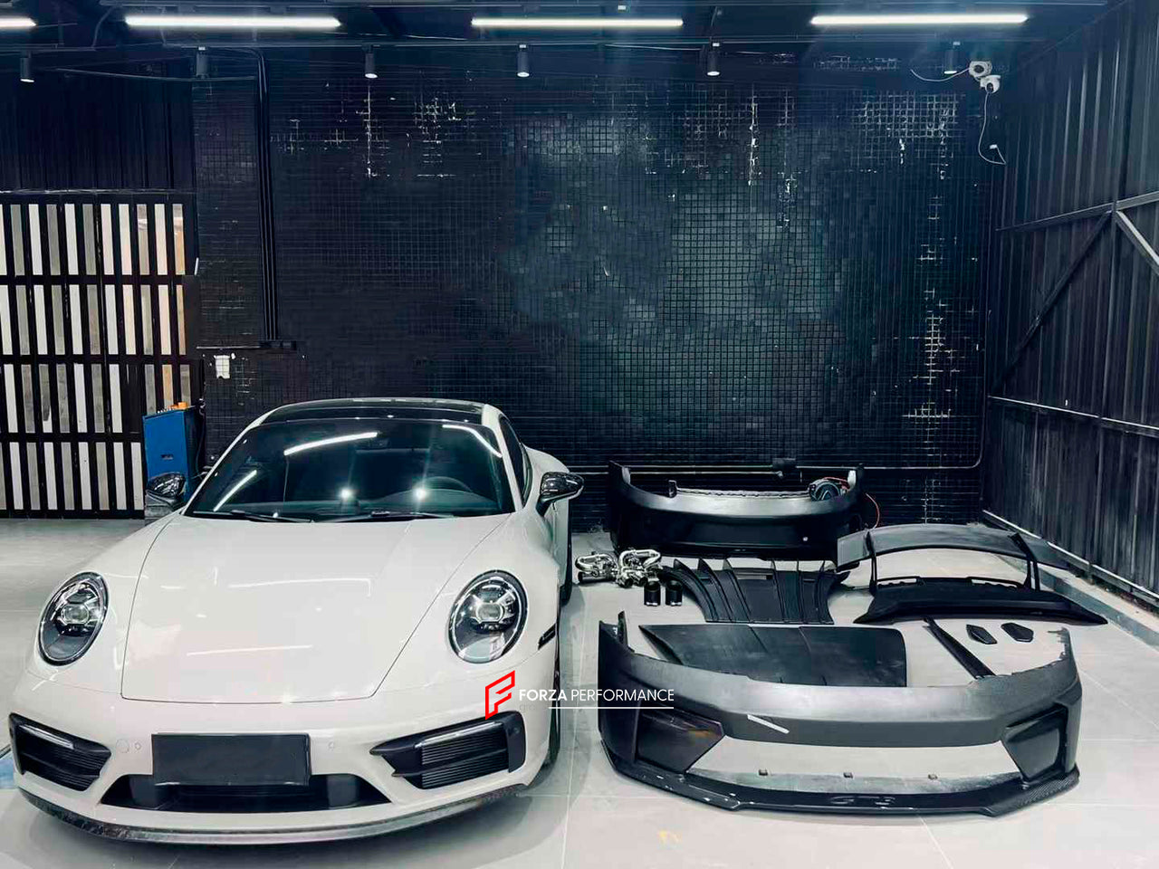 CONVERSION BODY KIT for PORSCHE 911 992.1 CARRERA 2019 - 2023 to 992.2 GT3
Set includes:
Front Bumper Assembly
Hood / Bonnet
Side Skirts
Rear Spoiler
Rear Bumper
Rear Diffuser
Muffler With Valves
Exhaust Tips
Material: Dry Carbon
NOTE: Professional installation is required