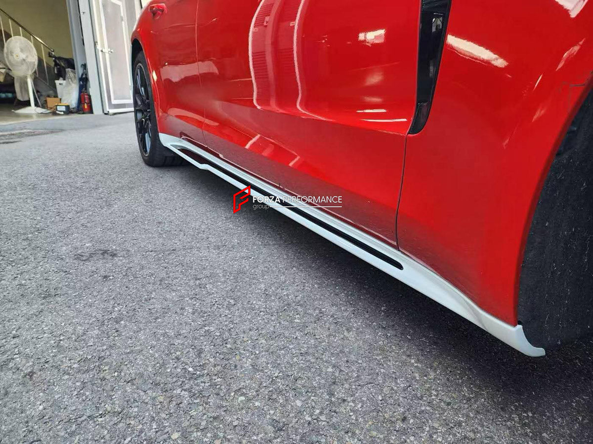 CONVERSION BODY KIT for PORSCHE PANAMERA G2 971 2016 - 2024 UPGRADE to PANAMERA TURBO G3 972 976 2024+ FORZA PERFORMANCE custom fit Turbo Style

Set includes:
Front Lip
Front Bumper Assembly
Side Skirts
Rear Bumper Assembly
Rear Diffuser

Material: Plastic

NOTE: Professional installation is required.